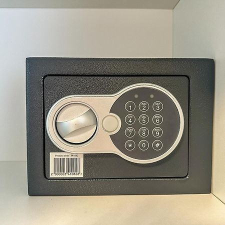 Apartman Lux Self Check-In Virovitica Ngoại thất bức ảnh